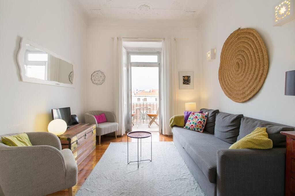 Principe Real Cool And Artistic 3 Bedrooms Flat! Lisboa Ngoại thất bức ảnh